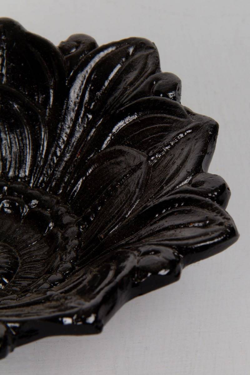 Chinmayi Diya (6.5" x 6.5" x 2") - Set of 2