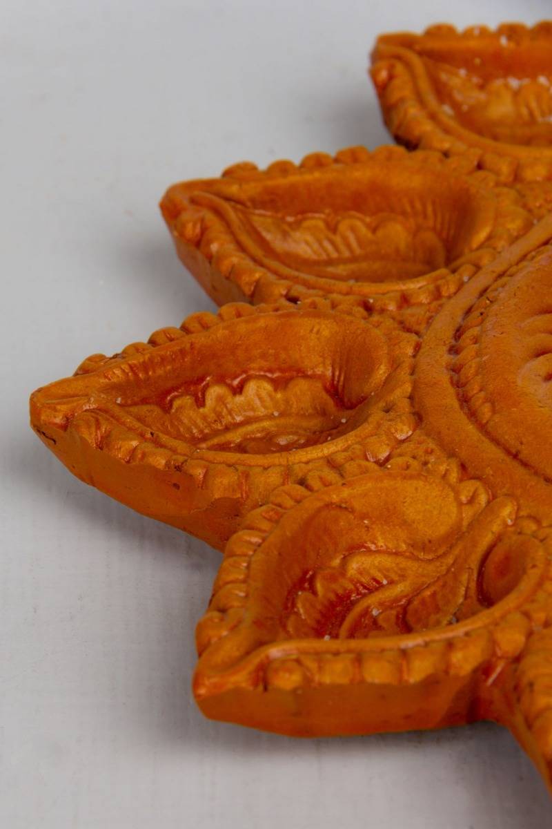 Mayur Terracotta Diya Set (9" x 6.75")