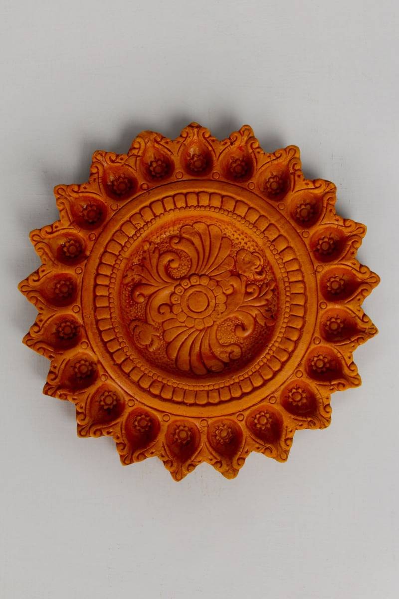 Ahan Round Diya Plate (11" x 11")