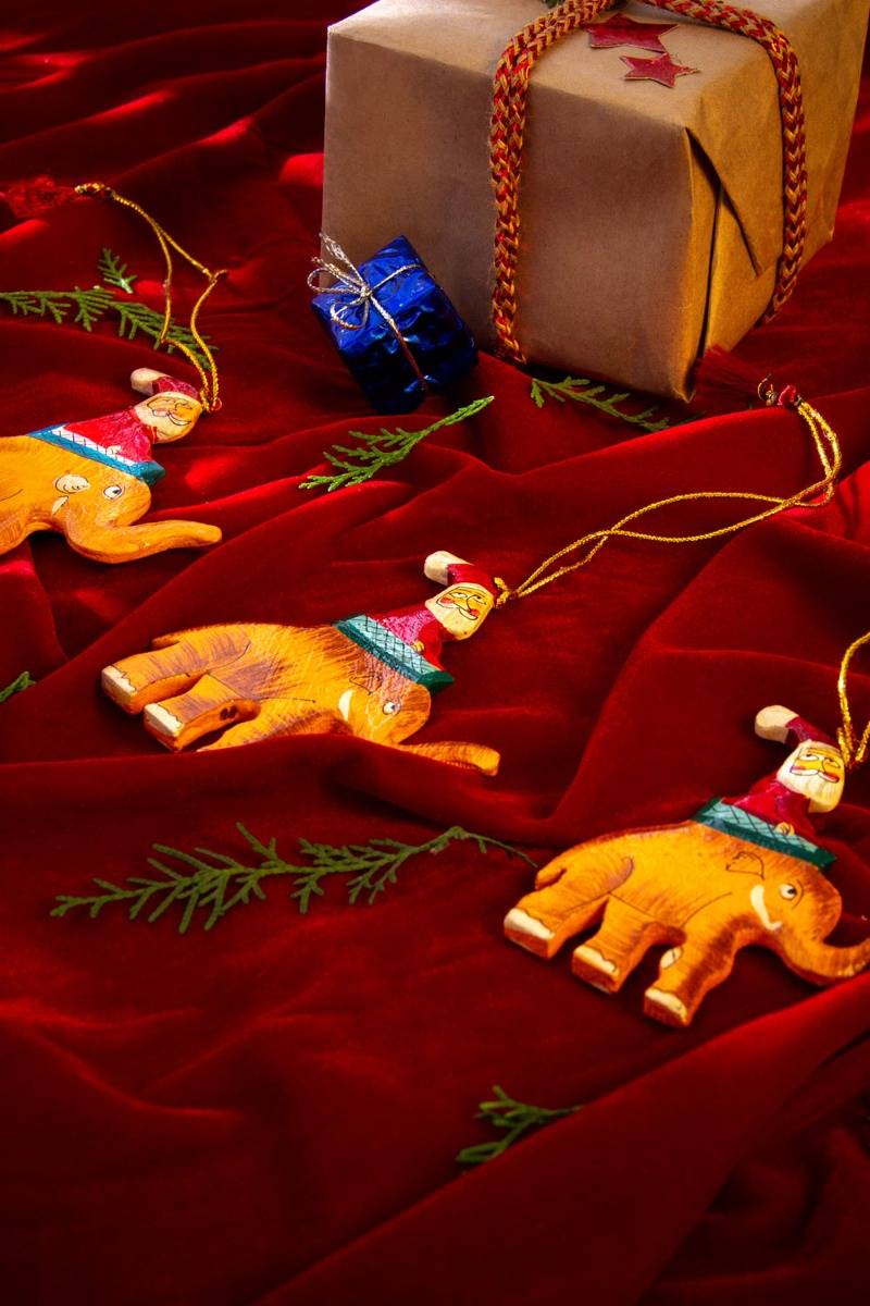Xmas Hanging Elephants (Set of 3 )