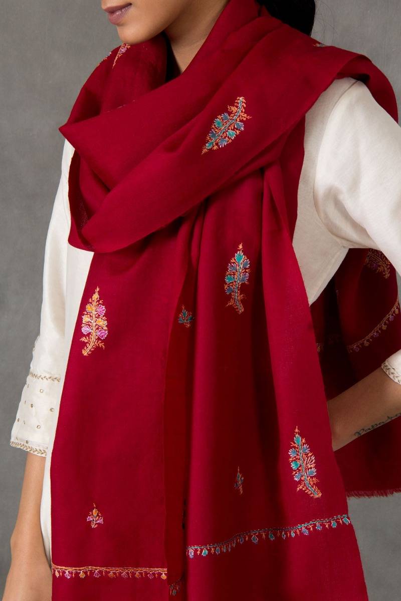 Bareen Aksi Stole