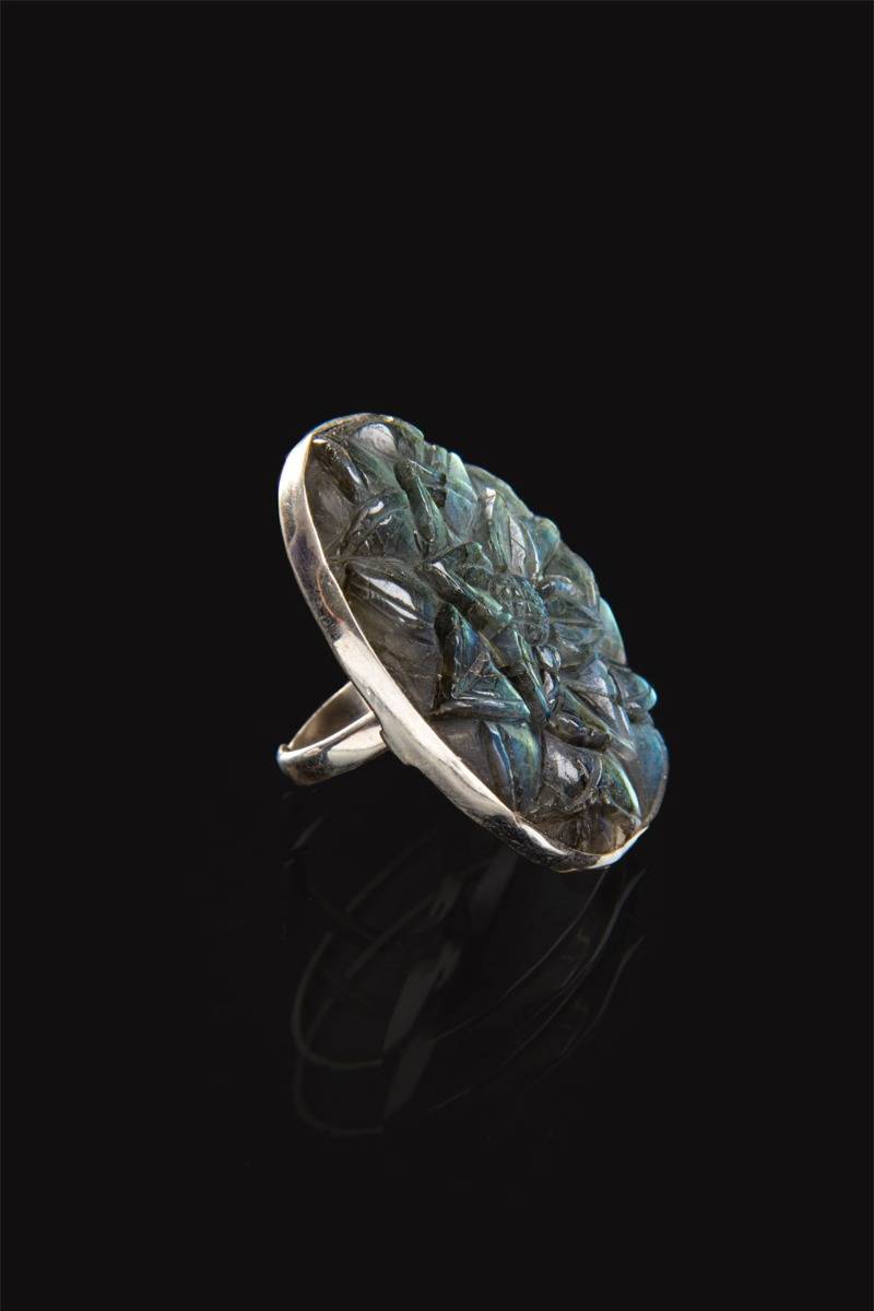 Fargin Labradorite Ring