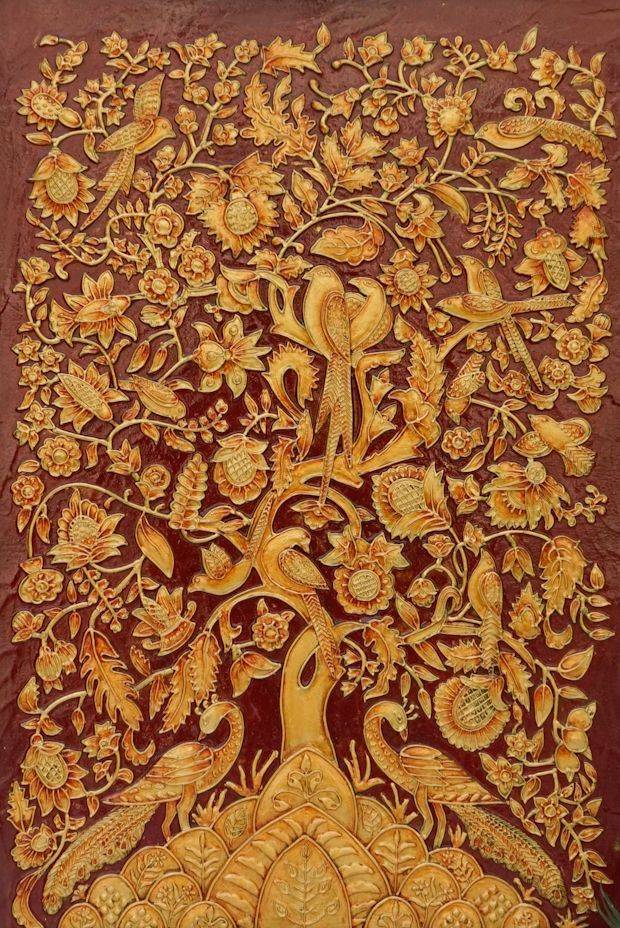 Around the Tree of Life - Garnet ( 25in x 17.5in )
