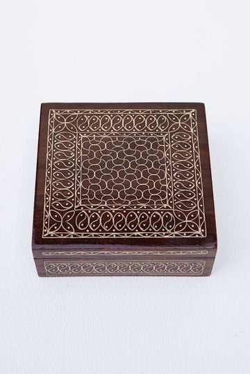 Alluring Trinket Box (4" x 4" x 1.5")