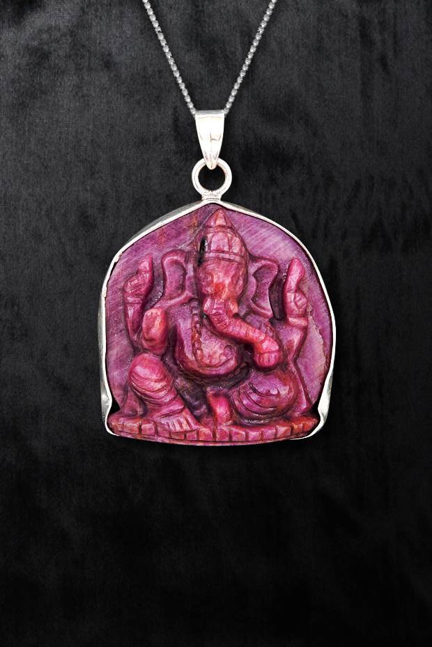 Ruby Ekadanta Pendant