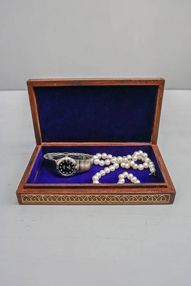 Mughal Florid Trinket Box  (7" x 4" x 1")