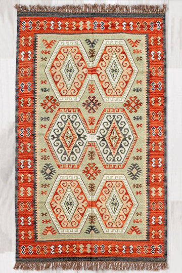 Islamic Madina Rug ( 5ft x 8ft )